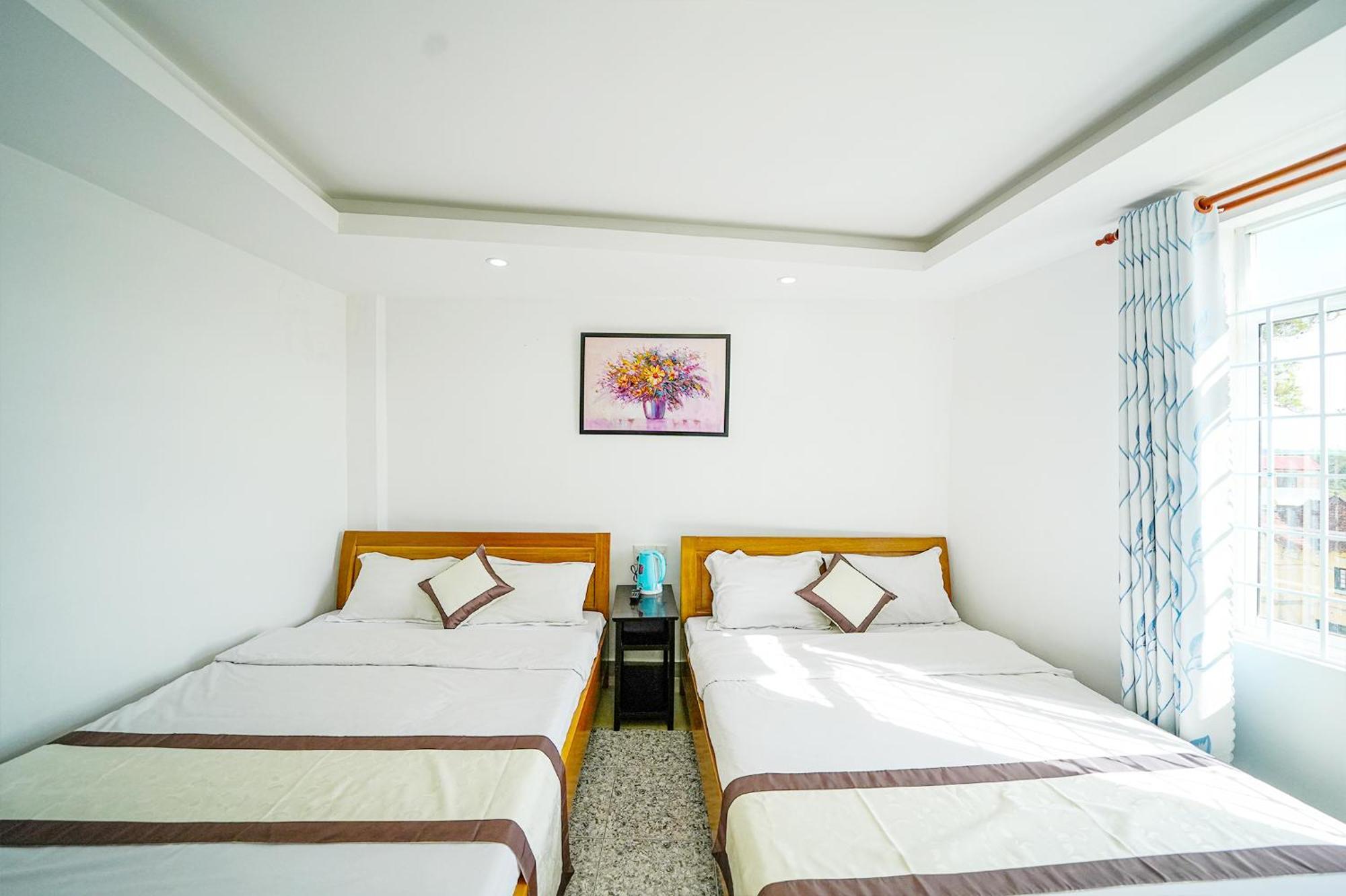 Nam Phuong Khách sạn 2*